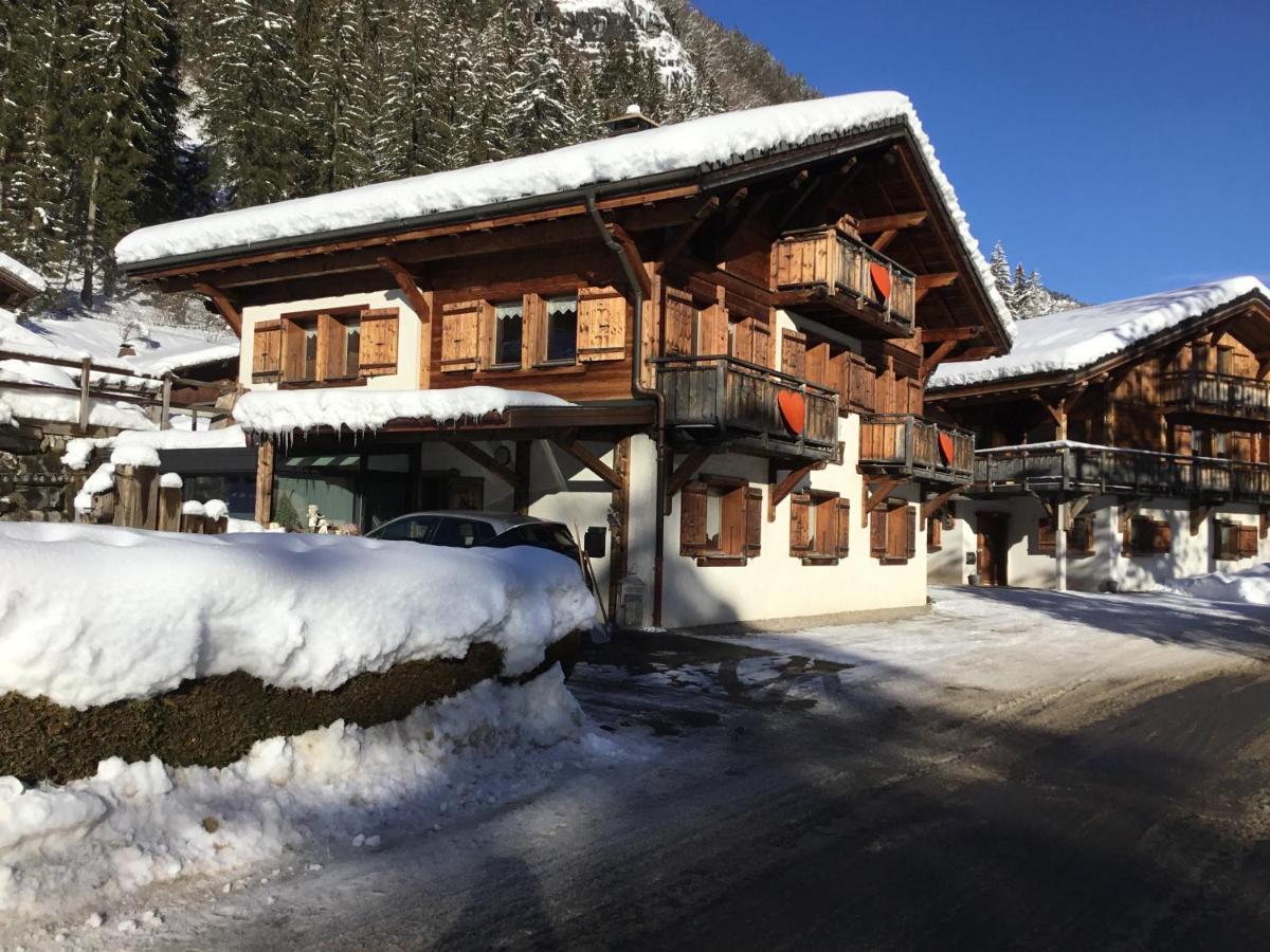 Bed And Breakfast Chalet Manava Morzine Exterior photo