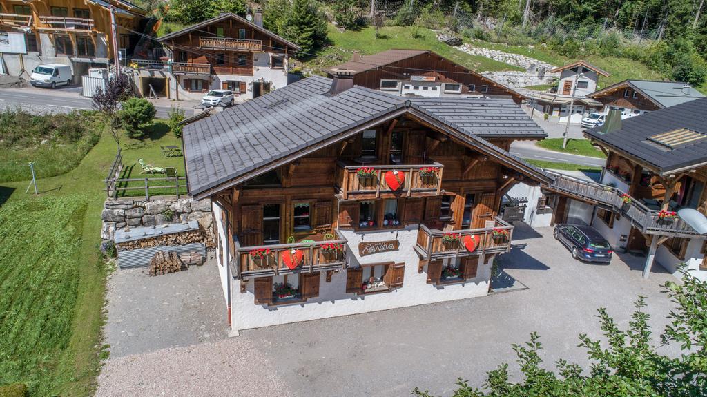 Bed And Breakfast Chalet Manava Morzine Exterior photo